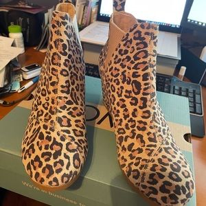 Toms leopard print Kelsey